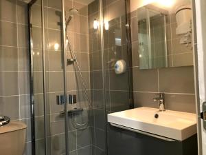 Hotels HOSTELLERIE DES BICHONNIERES : Petite Chambre Double