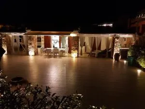 Villa Isabella in residence a 900 mt dal mare - Costa Dorata