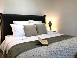 Hotels HOSTELLERIE DES BICHONNIERES : Chambre Double Deluxe