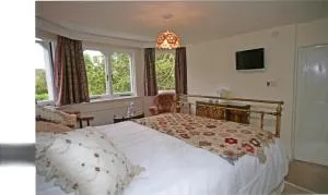 West End Lodge - Claygate