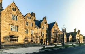 High Street, Broadway, Worcestershire, WR12 7DU, England.