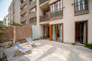 Very Berry Maratonska 3 Business Apartment garden check in 24h