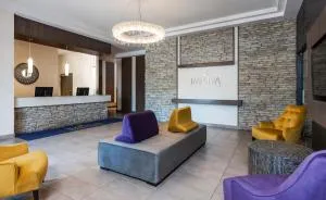 因佩里亚泰勒博恩套房酒店 - 布兰维尔