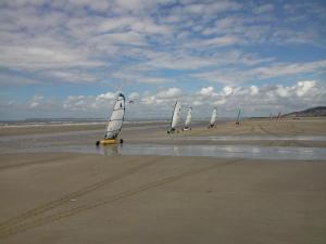 SOWELL HOTELS Le Beach : photos des chambres