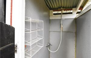 2 Bedroom Amazing Home In Sjötofta