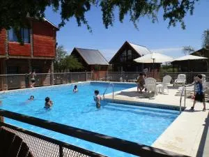 Complejo Cascadas de Artalaz - 阿尔米隆温泉