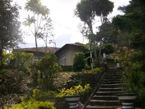 Devon Fall Cottage - Lindula