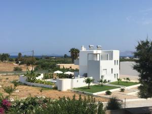 Xenos Villa 3 - Luxury Villa With Private Pool Near The Sea. Kos Greece