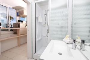 Bleu Mer Duplex & Suites photo 21
