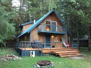 Snowline Cabin #48 - A Classic Family Cabin With an Outdoor Hot Tub! - Deming