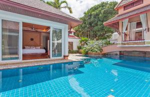 Thai style villa with very beautiful private pool