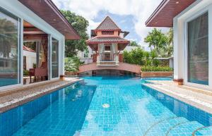 Thai style villa with very beautiful private pool