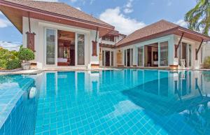 Thai style villa with very beautiful private pool
