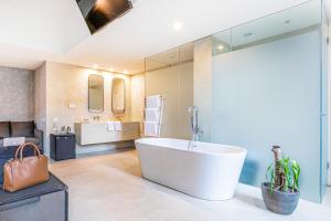 Casa Lirio by Blossom Hotels