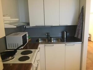 Two bedroom apartment Best view to the sea Glassed Balcony FREE PRIVATE PARKING