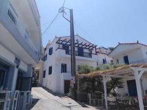 The Light Blue House Ikaria Greece