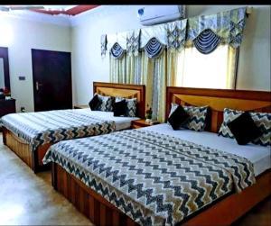 Deluxe Family Room room in Gulshan Palace Near Millennium Mall
