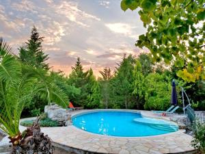 Luxury Wooden Villa with Pool, The Nest Corfu Greece