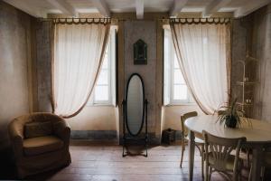 Regina Teodolinda Suites