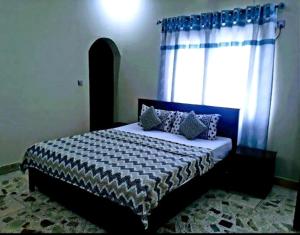 Single Room room in Gulshan Palace Near Millennium Mall