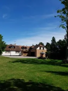 New Bury Cottage near Goodwood - Tangmere