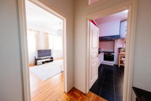 Cascais Bay - 100m from the beach