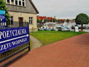 Hotelik Mazurska ChataBONYrestauracja blisko aqapark centrumjezioro