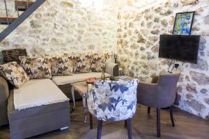 Rijeka Crnojevića, Lidija Apartment