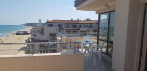 Apartment with Sea View in Obzor Beach