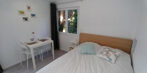 Appartements Charmant studio a Noisiel entre Paris & Disneyland : photos des chambres