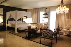 Bali Paragon Resort Hotel