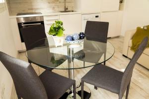 playa sin aglomeraciones, tarifas especiales cerca de Puerto Banús