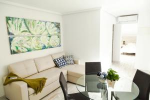 playa sin aglomeraciones, tarifas especiales cerca de Puerto Banús