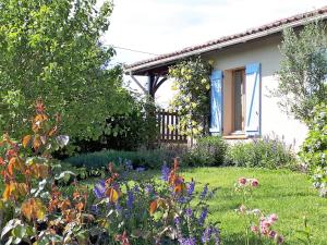 Maisons de vacances Gite Les Volets Bleus : photos des chambres