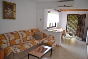 Apartments Elizabeta