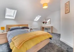 Sunset View Apt 8 Skinningrove - Carlin How