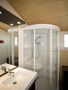 Campings Camping Le Mediterranee Argeles - Domaine pietonnier : photos des chambres