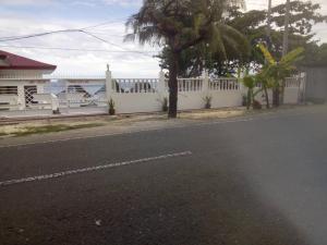 LUNA OSLOB TRAVELLERS INN - Beach Front