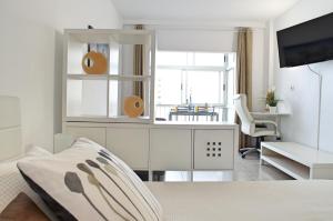 Edificio Seguro de Sol, Puerto La Cruz, Islas Canarias Tenerife