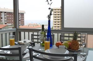 Edificio Seguro de Sol, Puerto La Cruz, Islas Canarias Tenerife