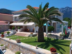 Endless Blue Sea Resort