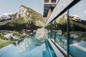 阿德勒酒店 - 希洛谢克