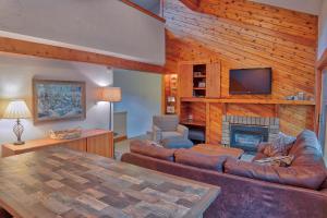 Lances West 6