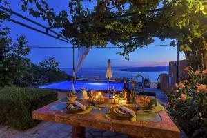 Holiday home Marta with heated pool,grill,sea view 