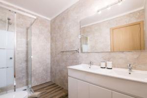 LovelyStay - Sweet Escape II - Backyard