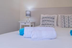 LovelyStay - Sweet Escape II - Backyard