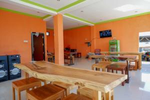 RedDoorz near Taman Makam Pahlawan Tatura