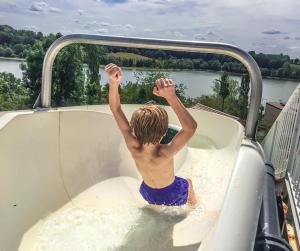Campings Camping de la Liez : photos des chambres