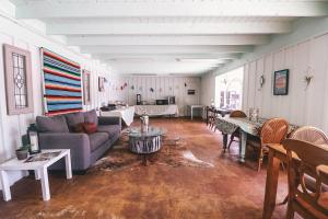 The Lodge at Cypress Falls