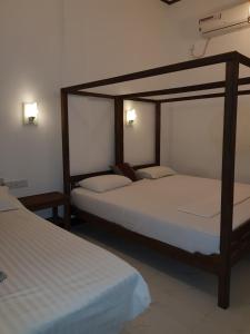 Moon Garden Hotel and Restaurant